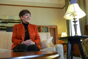 Ap Interview: Reddy Says Harry, Meghan Mulled New Zealand