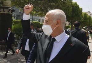 With No Government, It’s Worry, Trust And Wait In Tunisia