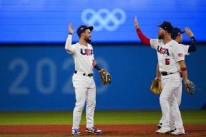 Alvarez A Summer Winter Medalist, Us Reaches Baseball Final
