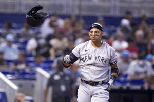 Rizzo Shines Again With Key Hit, Yankees Beat Marlins 3 1