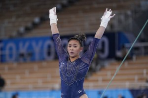 Biles Set To Return To Competition For Balance Beam Final