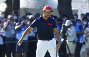 Xander Schauffele With 2 Clutch Putts Gives Us Gold In Golf