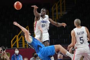 Batum’s Block Lifts France Over Doncic, Slovenia 90 89