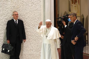 Pope Resumes Public Audiences A Month After Major Surgery