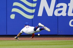 Schrock 5 Hits, Homers Filling In For Votto, Reds Beat Mets