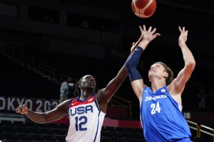Holiday May Be Piece To A 2nd Basketball Championship Puzzle