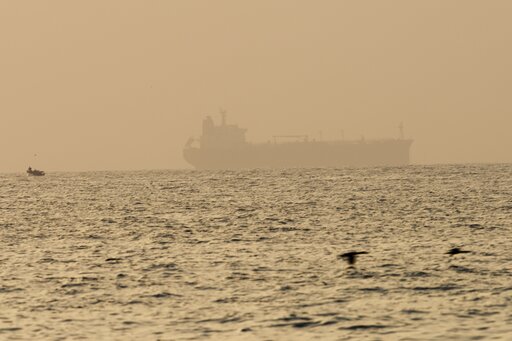 British Navy Group: Hijackers Have Left Vessel Off Uae Coast