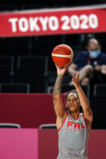 Uconn Women Hoops Players Making Mark At Olympics