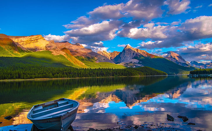 Summer Image Lake 3