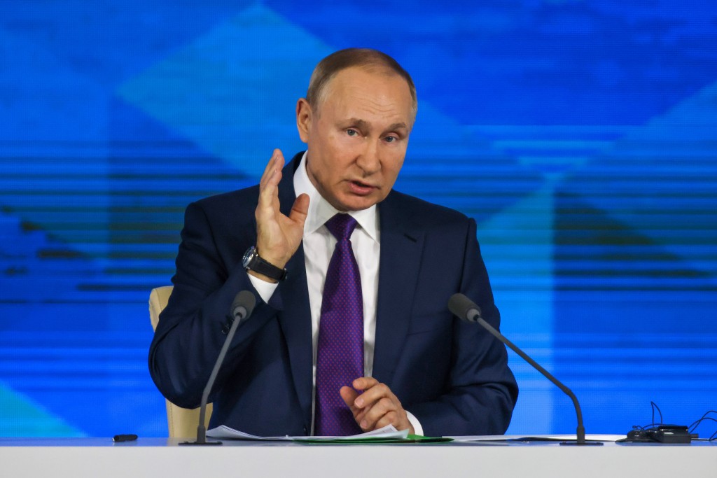 Putin Blames The West For Growing Tensions During End Of Year News Conference