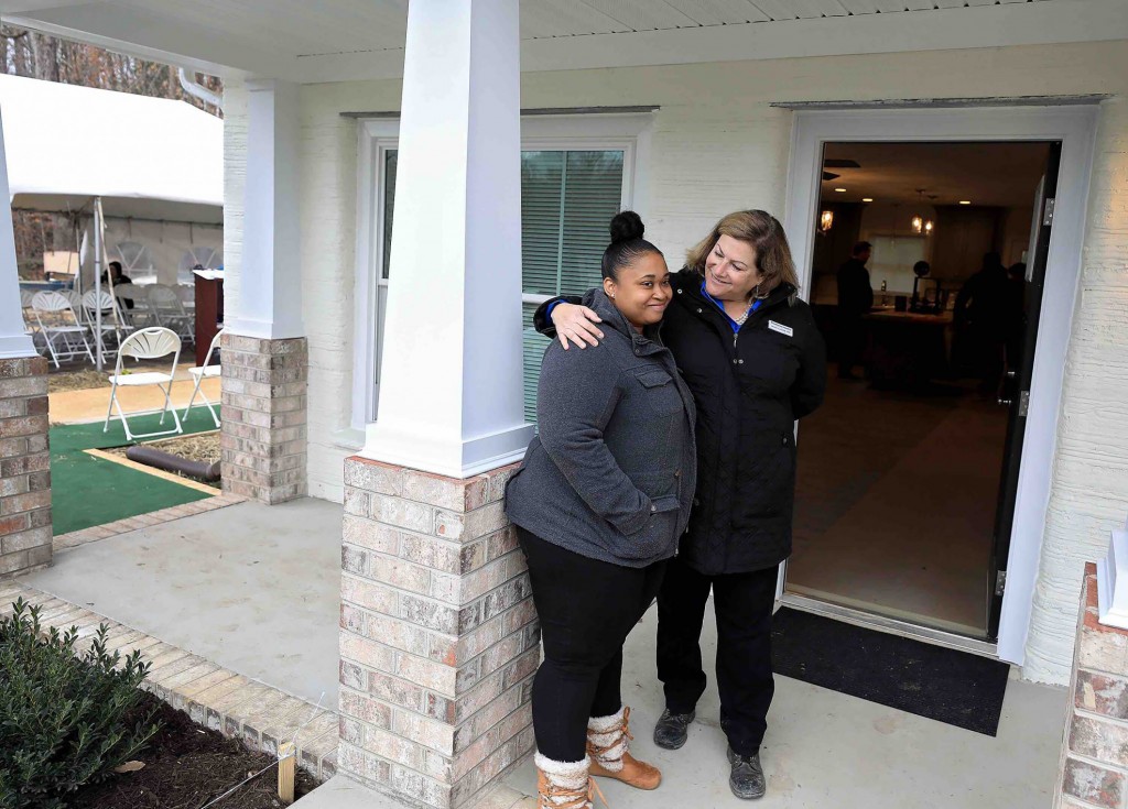 Virginia Family Gets Keys To Habitat For Humanity’s First 3d Printed Home In The Us