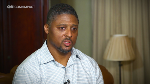 How Former Nfl Star Warrick Dunn’s Mother Inspired Him To Tackle Housing Inequity