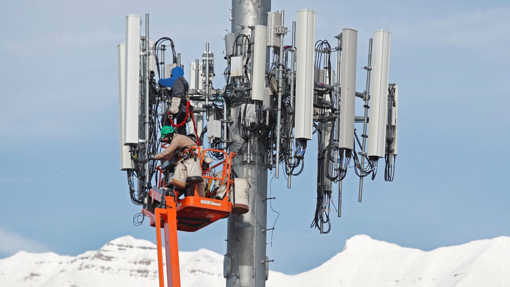 At&t And Verizon Agree To Postpone 5g Rollout Near Airports By 2 Weeks