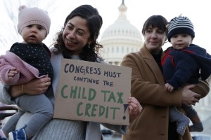 Parents Struggle After Monthly Child Tax Credit Payments End