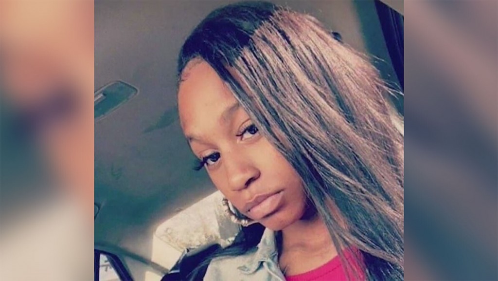 Los Angeles Officials Plead For Help In Solving The Killing Of Teen Girl Dumped On The Freeway