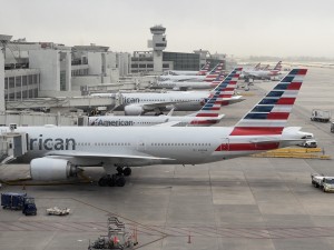 2,000 Us Flights Canceled For Saturday, As Winter Storm Is Set To Pummel East Coast