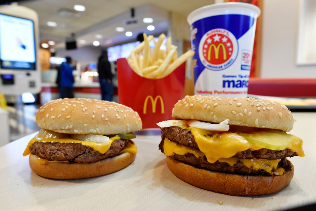 2 Surprising Reasons Behind The Obesity Epidemic: Too Much Salt, Not Enough Water