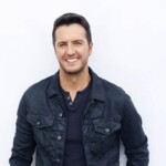 Luke Bryan - alt text